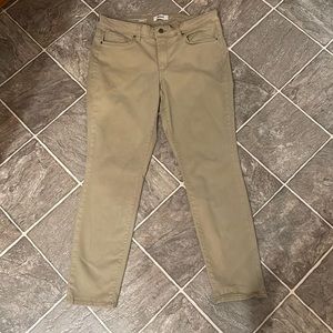 Skinny tan pants